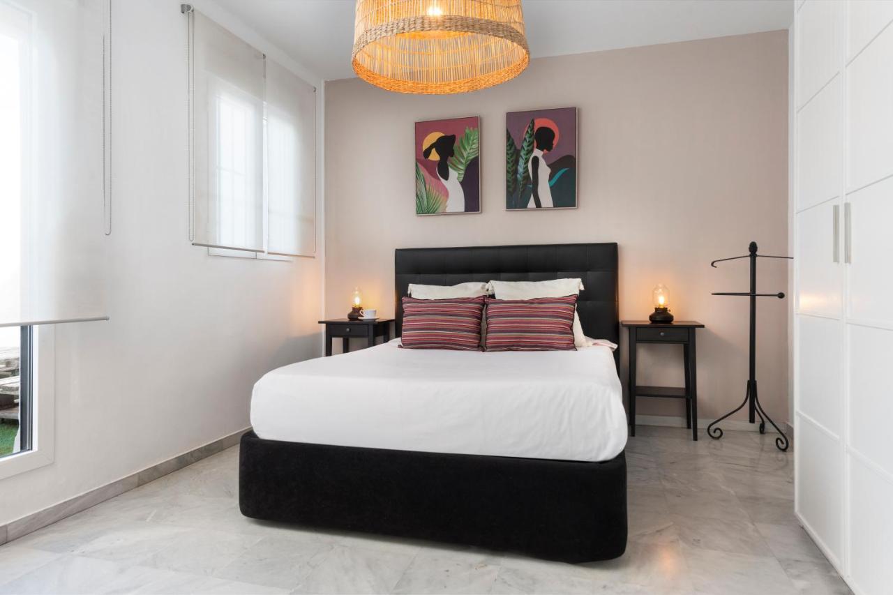 Apartamento Con Terraza En Sevilla Centro By Rent Me Exterior photo