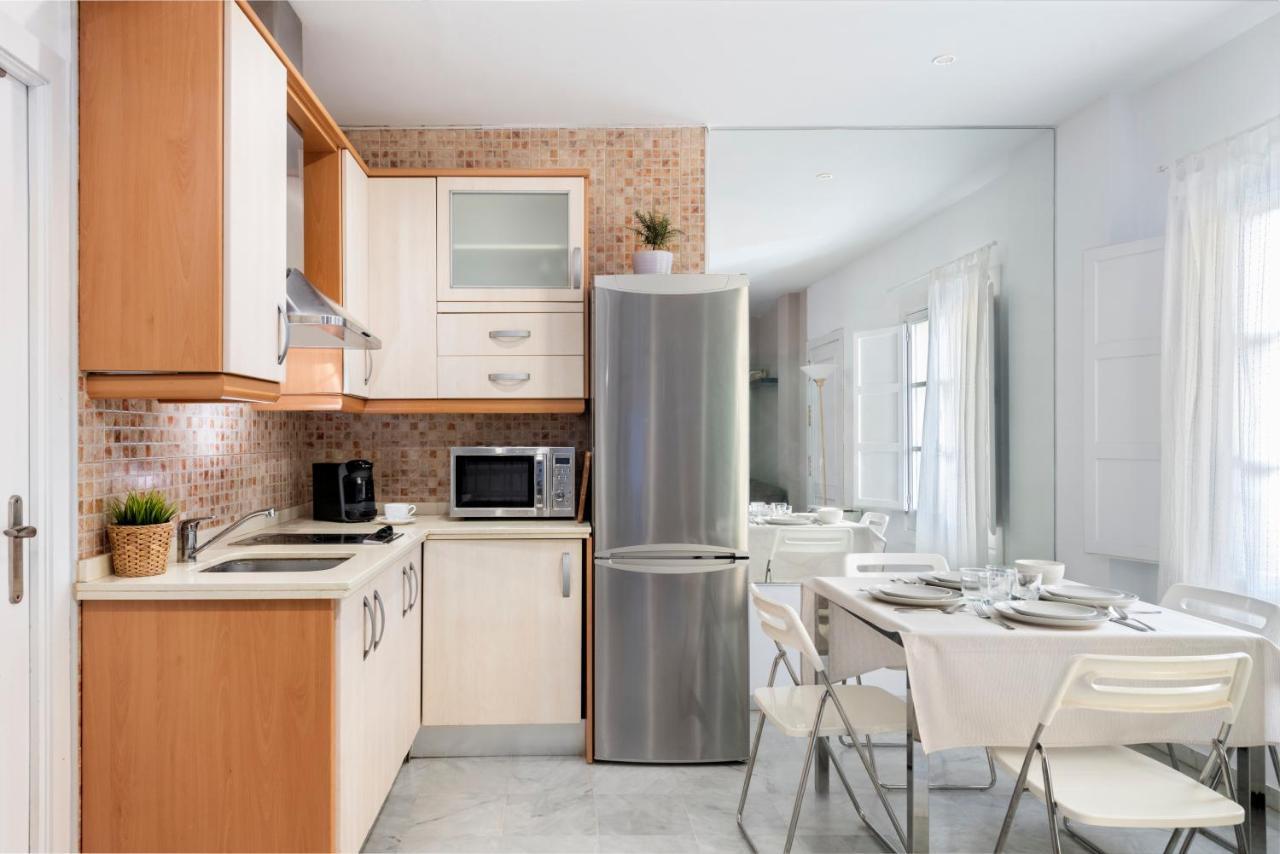 Apartamento Con Terraza En Sevilla Centro By Rent Me Exterior photo